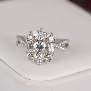 Moissanite 2.0ct Oval Cut Engagement Ring 925